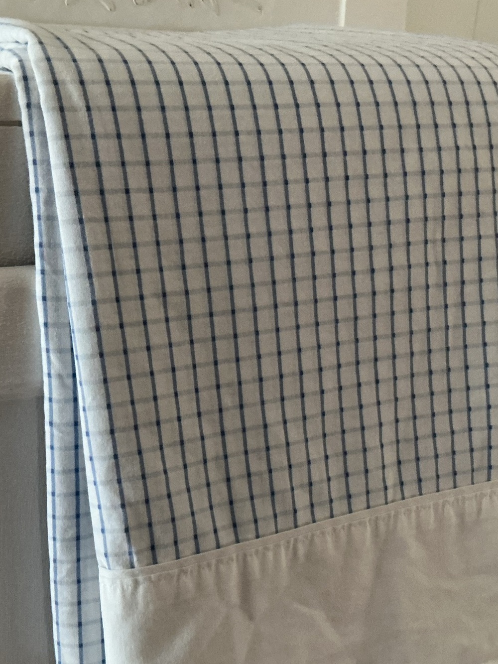 Vintage Martha Stewart Flat Bedsheet - Picture 5 of 11
